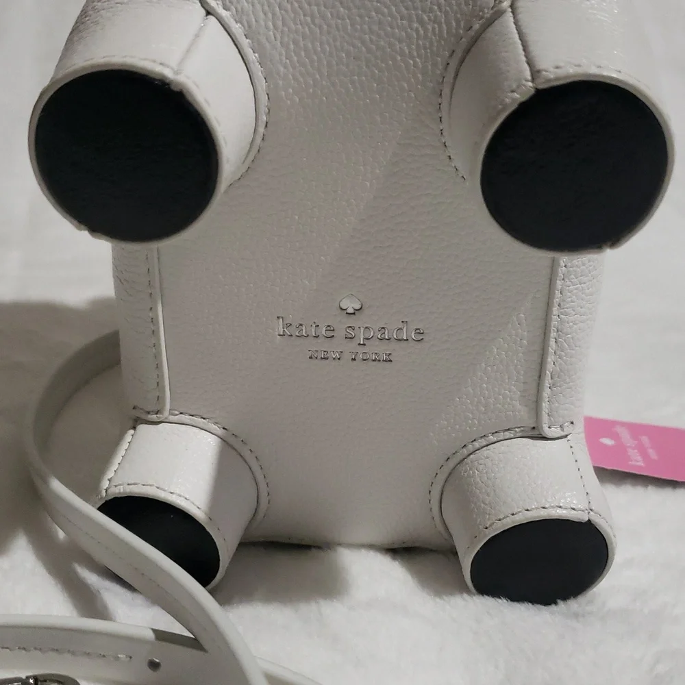 Kate Spade New York‎ Artic Friends Polar Bear. NWT. WHITE.